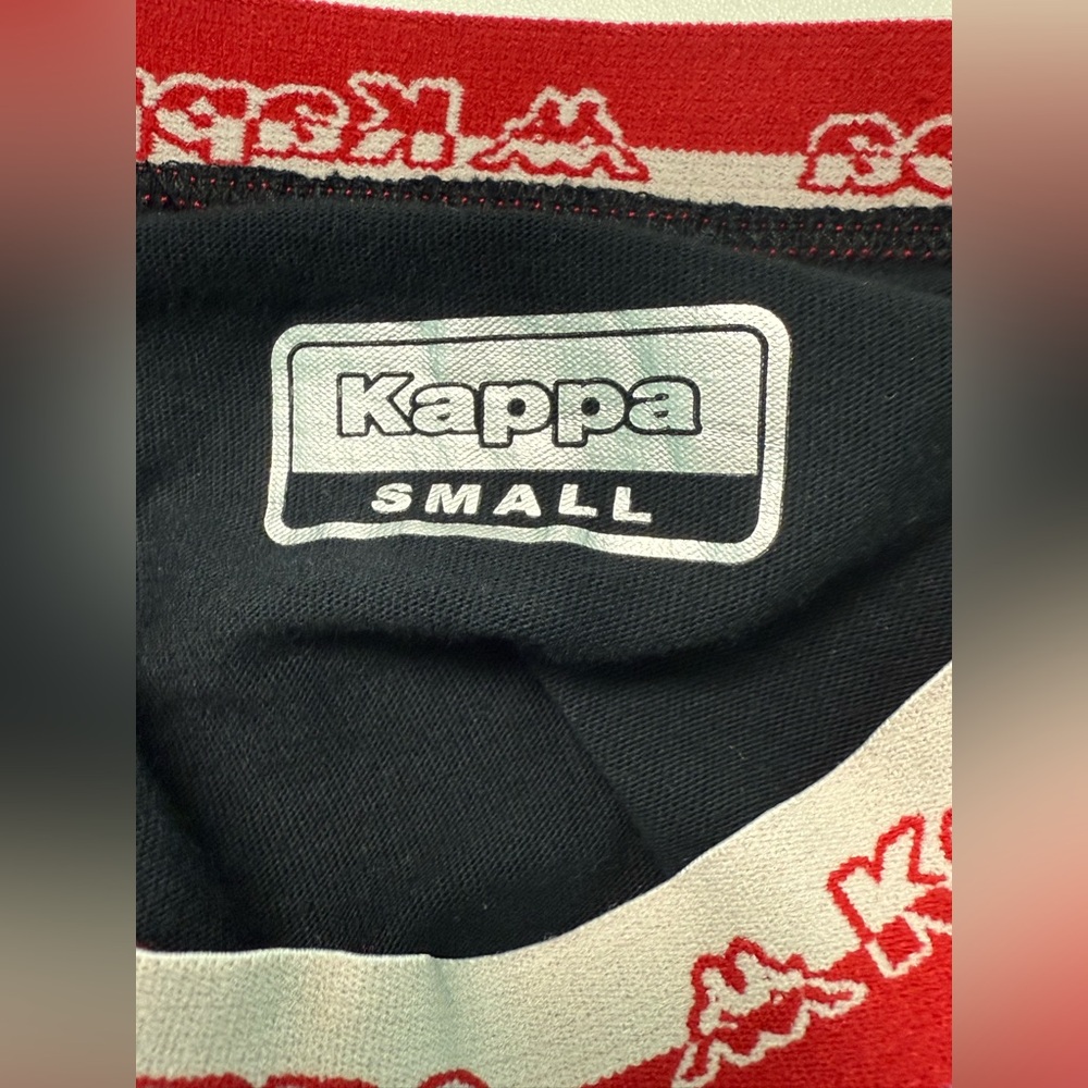 Kappa black short-sleeve T-shirt featuring the Omini logo size s. - Picture 6 of 6